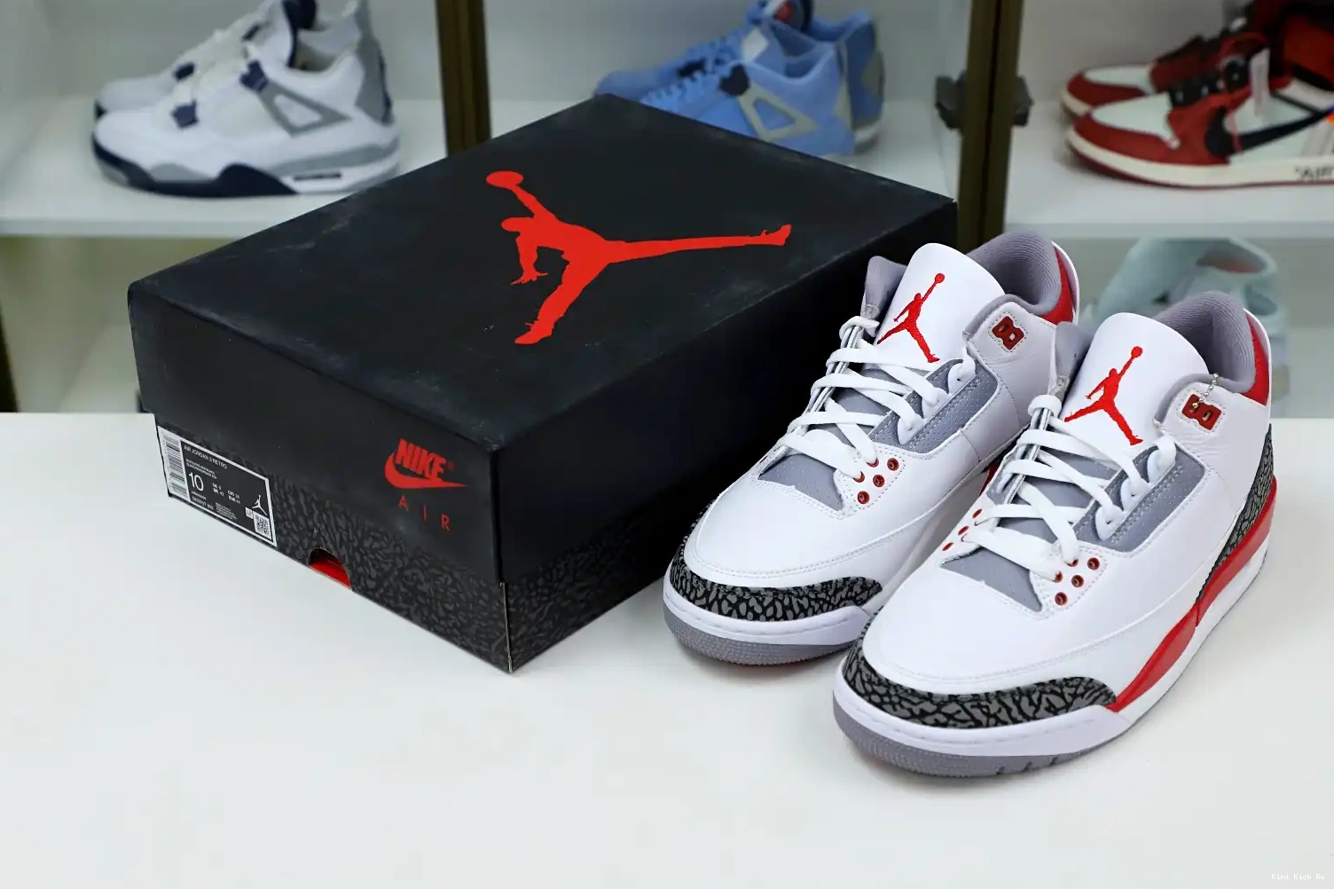 AIR Kimikick 3RETRO JORDAN 0825